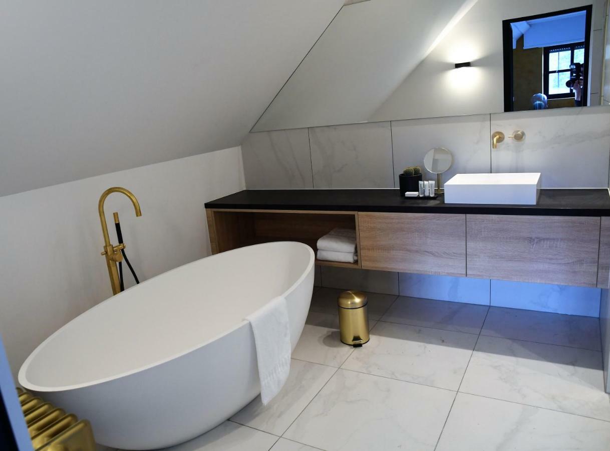 Westmeerbeek Ask Lily Bed & Breakfast エクステリア 写真