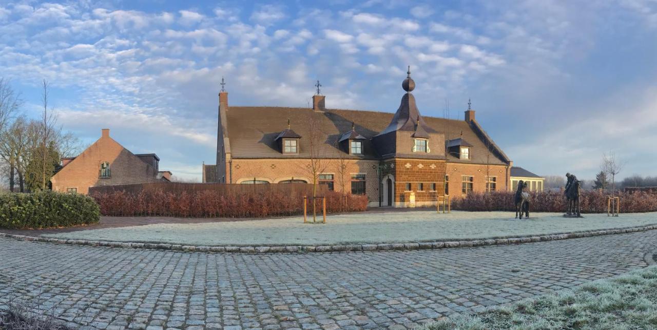 Westmeerbeek Ask Lily Bed & Breakfast エクステリア 写真
